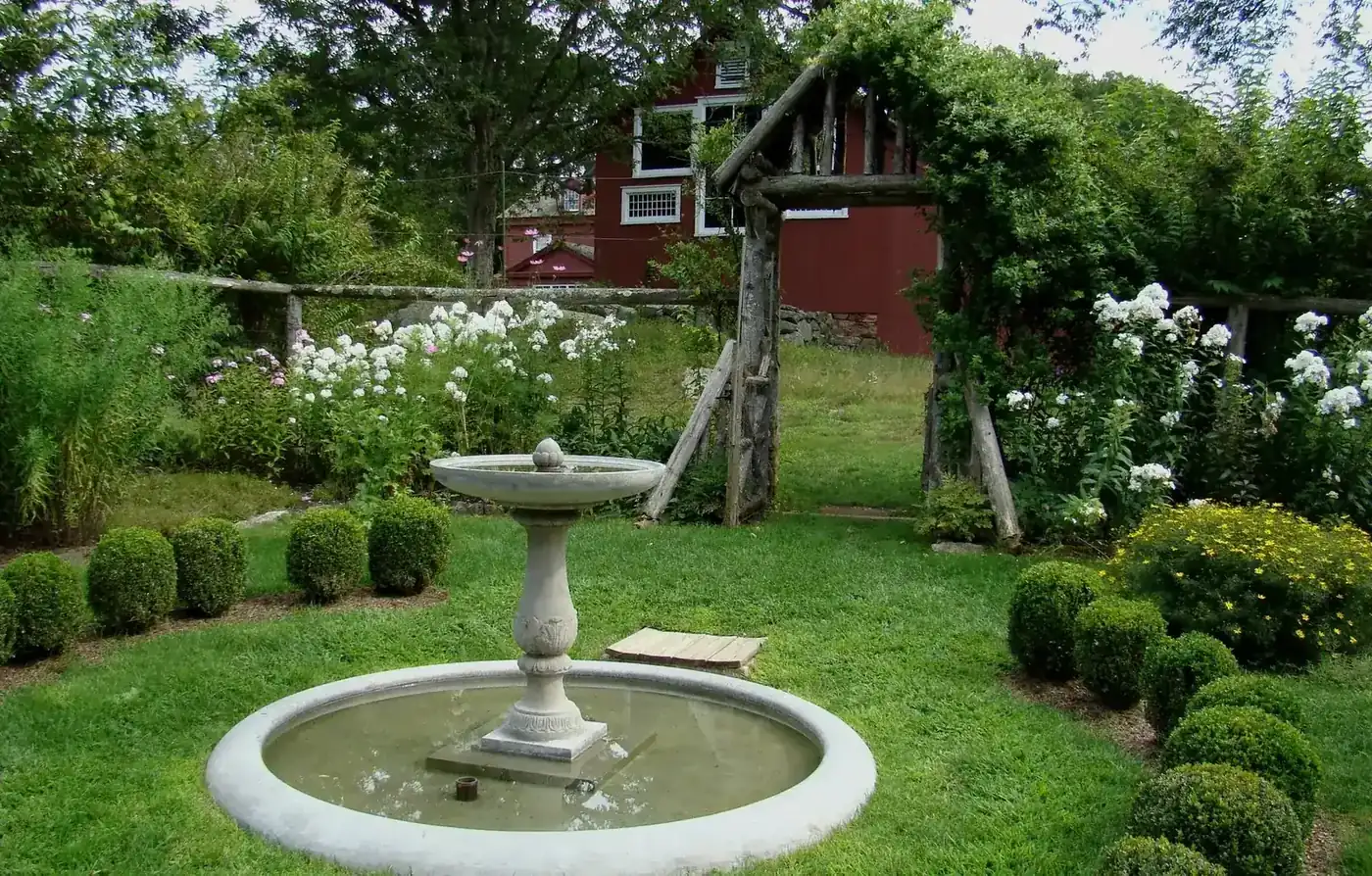 Landscaping construction detail